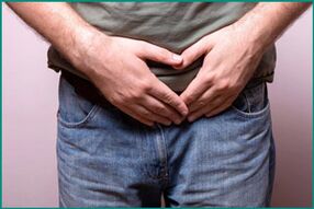 Un home ten prostatite crónica